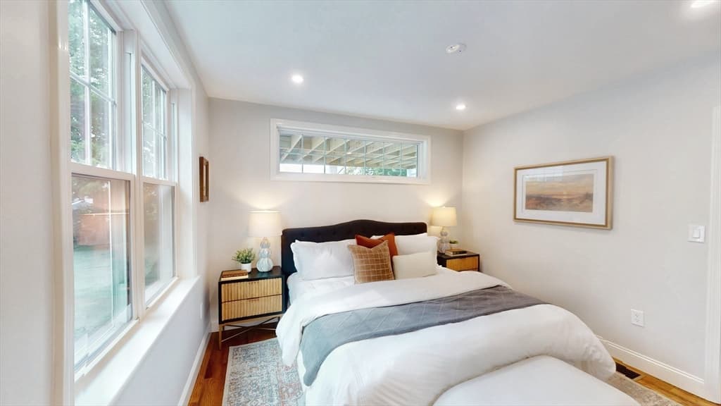 571 Boylston St, Brookline MA